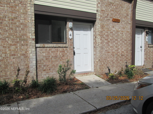 1200 Bretta Street - Photo 1