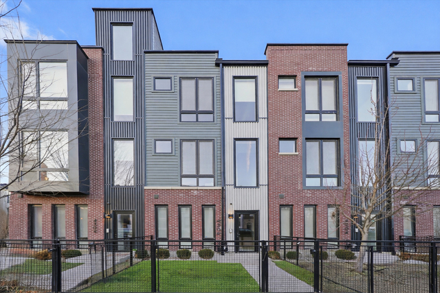 4240 W Belmont Avenue - Photo 1