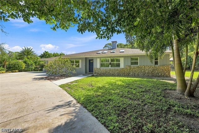 6574 Trail Boulevard - Photo 1