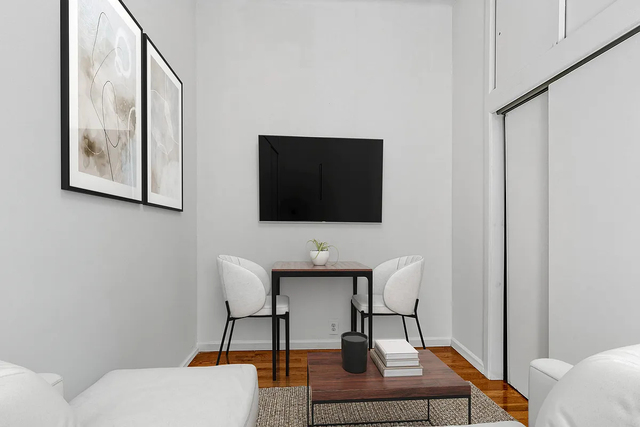 210 East 38th Street - Photo 1