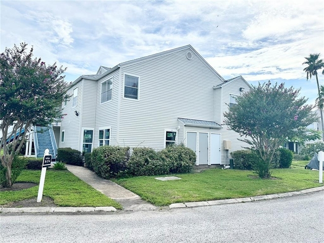2524 Woodgate Boulevard - Photo 1