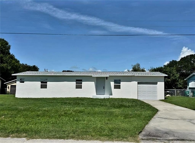 3633 Se 20th Terrace - Photo 1