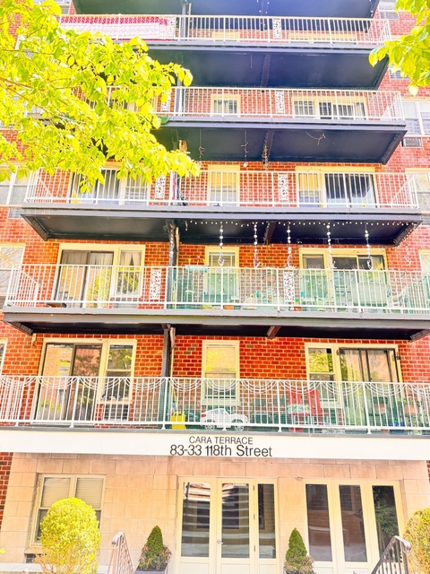 83-33 118th Street - Photo 1