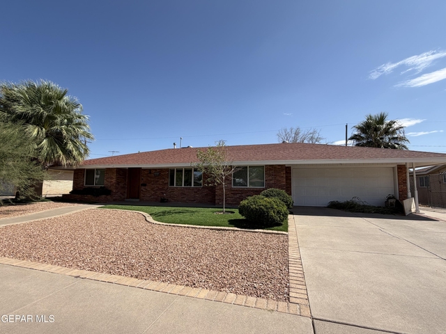 8500 Edgemere Boulevard - Photo 1