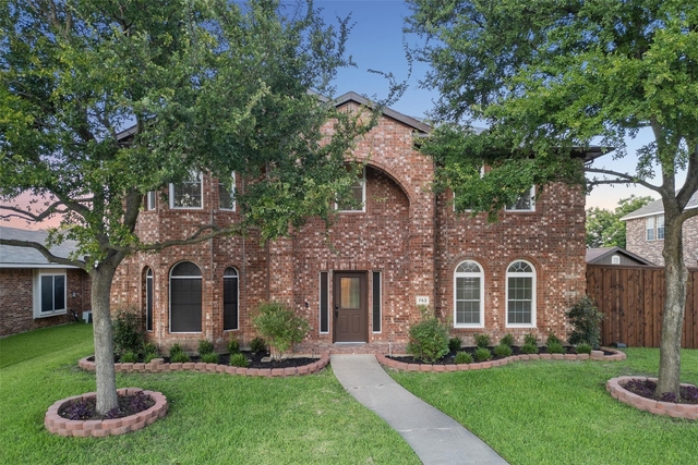 753 Summerfield Drive - Photo 1
