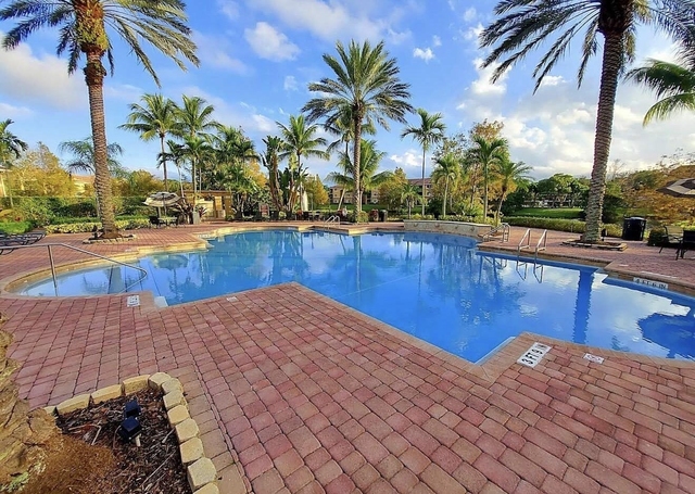 3817 Nw Mediterranean Lane - Photo 1