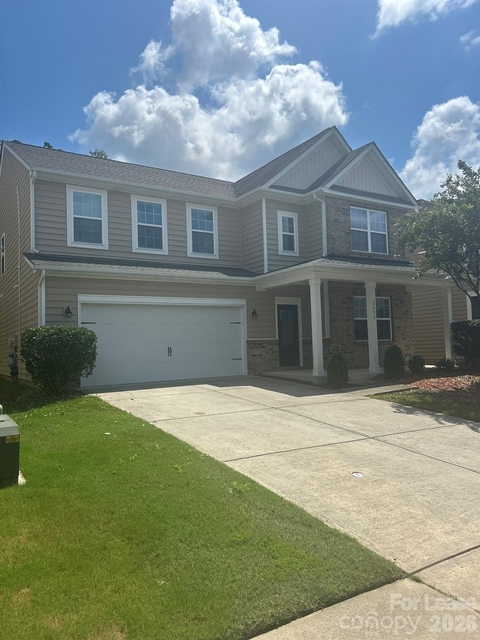 2679 Southern Trace Drive - Photo 1