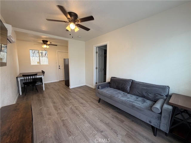 211 S Spring - Photo 1