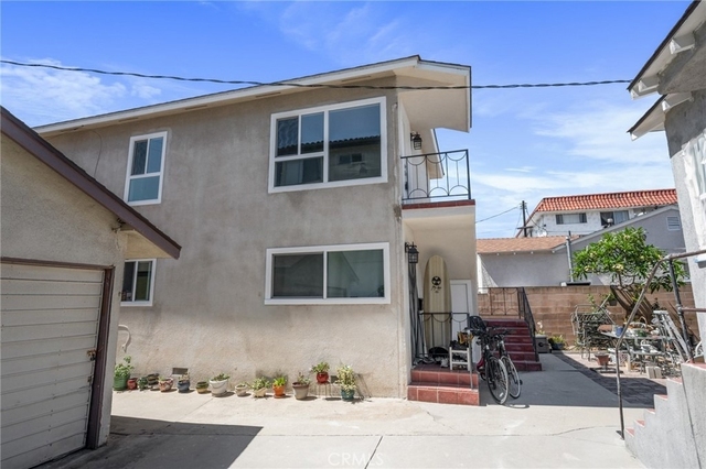 1267 W 7th - Photo 1