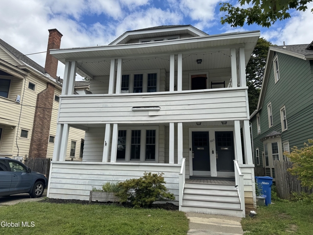 663 Hudson Avenue - Photo 1