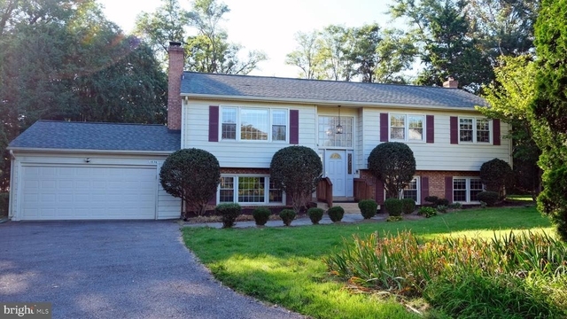 1636 Great Falls Street - Photo 1