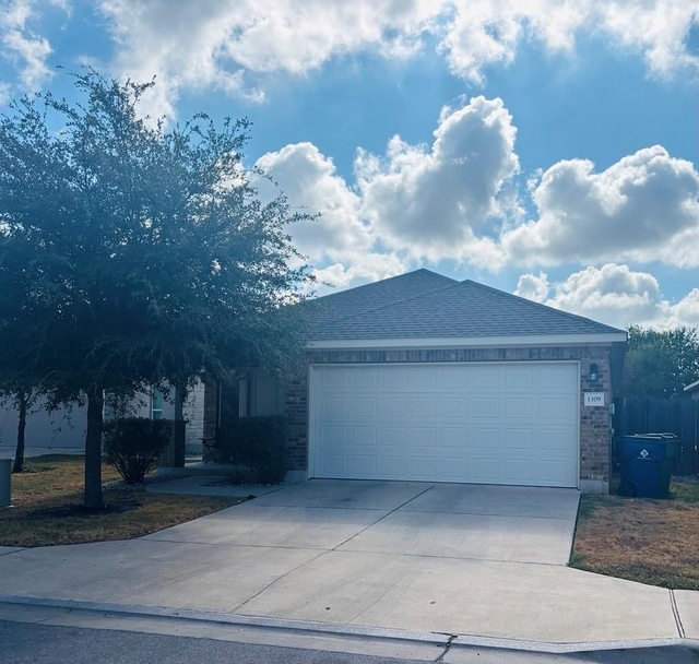 1309 Henry David Dr - Photo 1