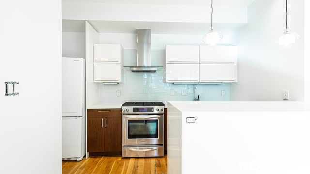 474 Grand Ave - Photo 1