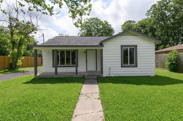 6811 Mike Street - Photo 1