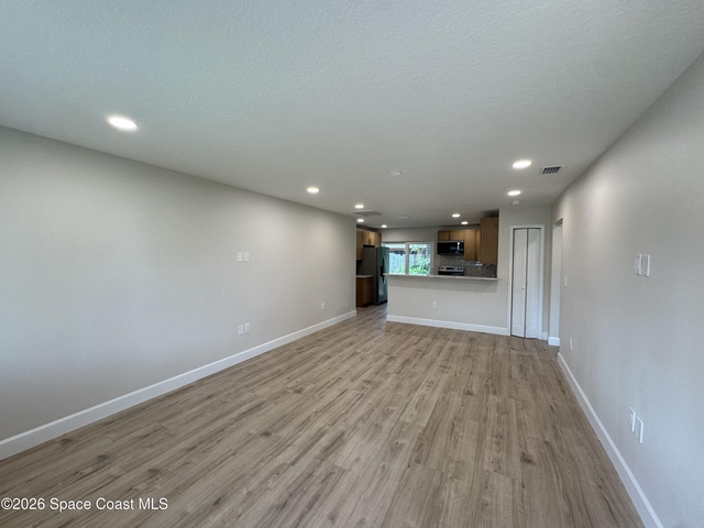 530 Sheridan Avenue - Photo 1