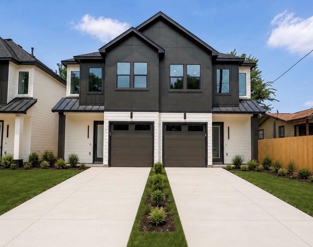 9109 Henrietta - Photo 1