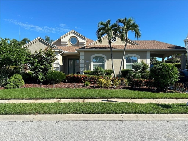 4727 Spinnaker Drive - Photo 1