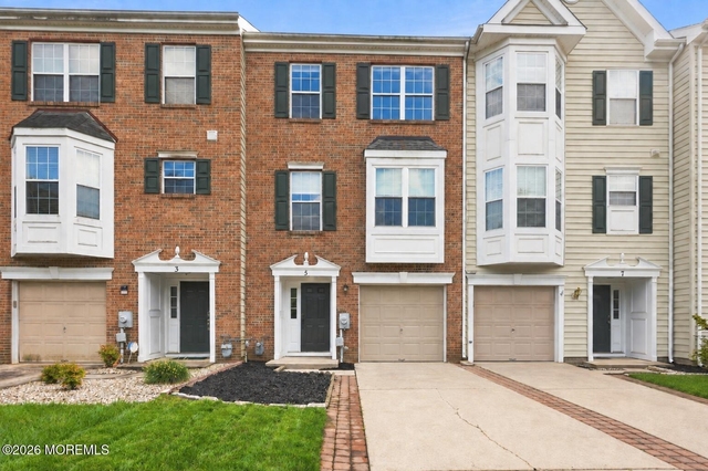 5 Alexandra Court - Photo 1