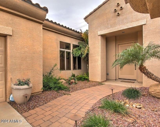 2461 W Marlin Drive - Photo 1