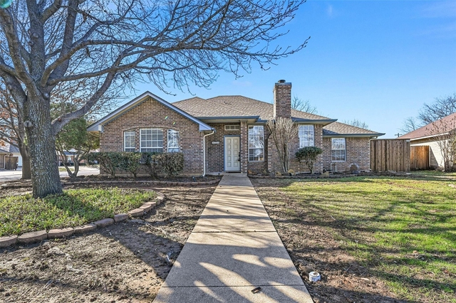 2114 Lattimore Street - Photo 1