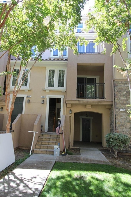 4336 Fitzwilliam St - Photo 1