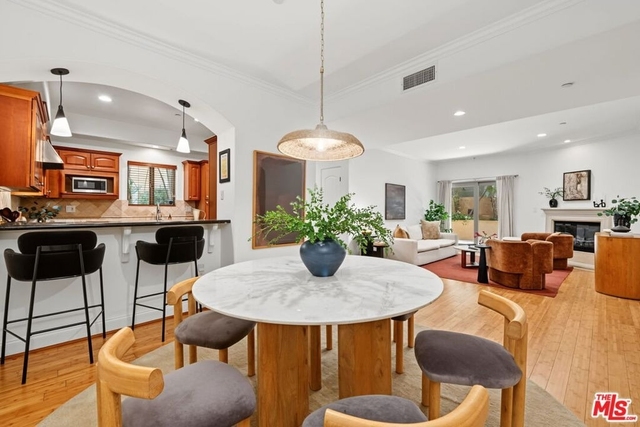 1511 Camden Avenue - Photo 1