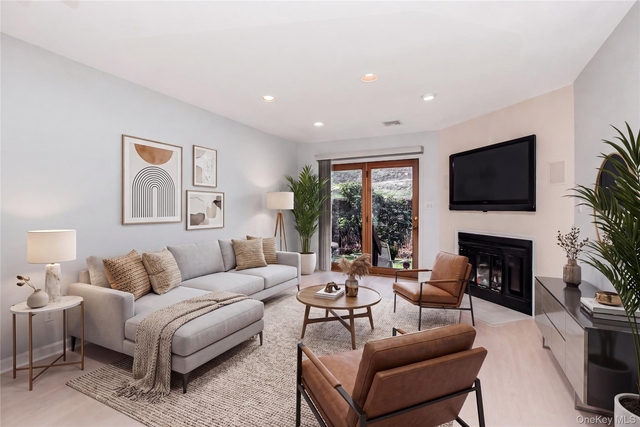 8 Davids Lane - Photo 1