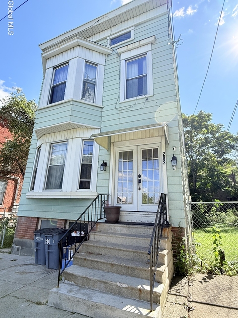 202 Morton Avenue - Photo 1