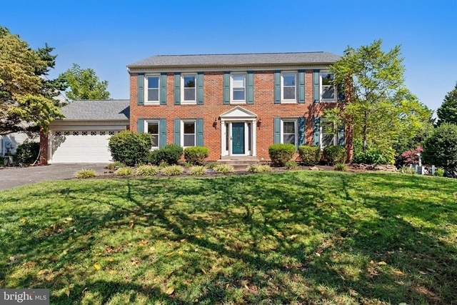 3507 Pecan Place - Photo 1
