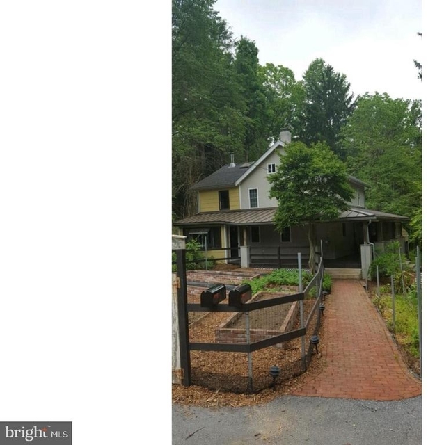 1574 Stouff Road - Photo 1