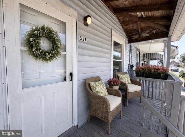 517 Linden Avenue - Photo 1