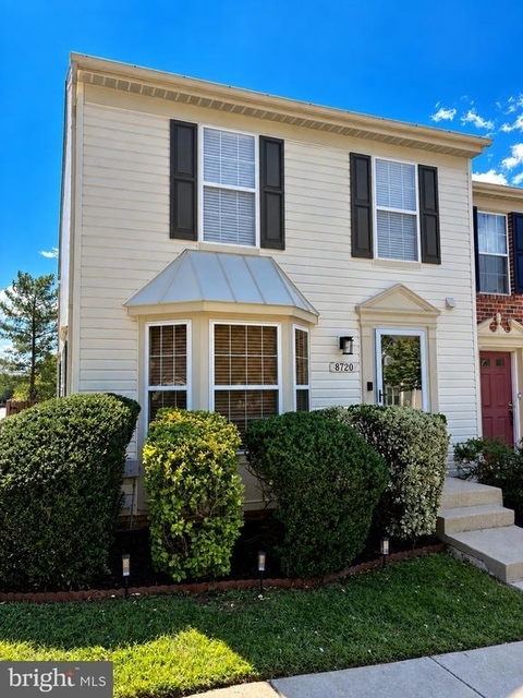 8720 Thornbrook Drive - Photo 1