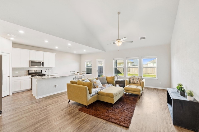 419 Windy Reed Rd - Photo 1