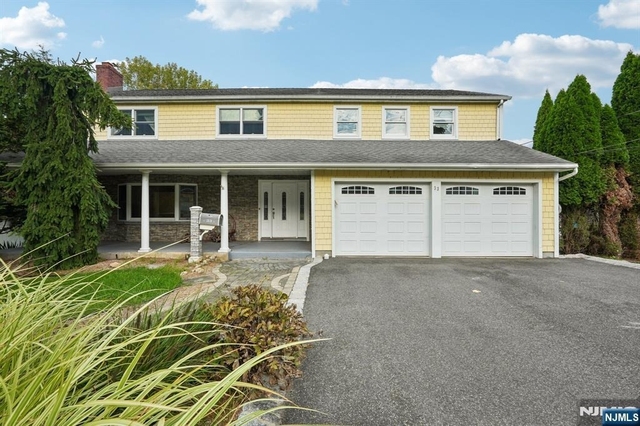 33 Randolph - Photo 1