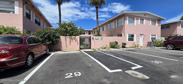 412 Monroe Avenue - Photo 1