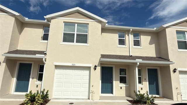 725 Preston Cove Drive - Photo 1