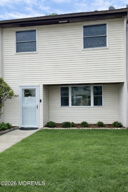 2604 Dogwood Court - Photo 1