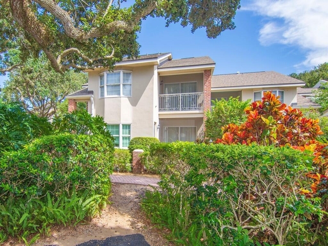 101 E Park Shores Circle - Photo 1