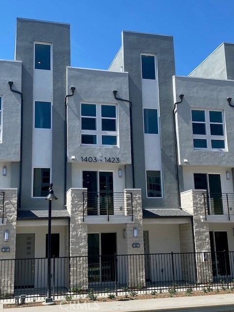 1411 Cara Drive - Photo 1