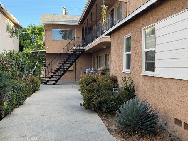14154 Roscoe - Photo 1