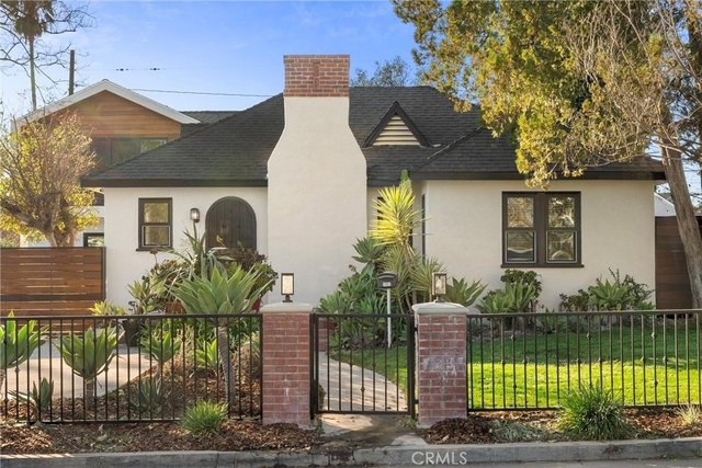 2083 Parnell Way - Photo 1