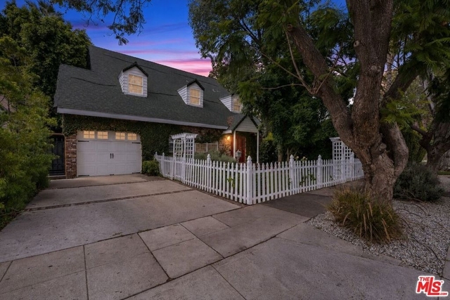 4309 Gentry Avenue - Photo 1