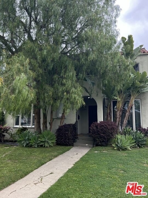 1284 S Highland Avenue - Photo 1