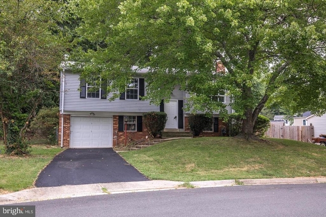 5592 Shannon Court - Photo 1