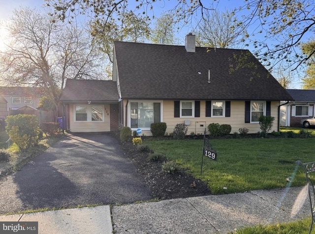 129 Pheasant Lane - Photo 1