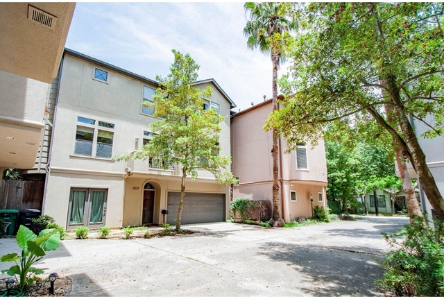 829 Malone Street - Photo 1
