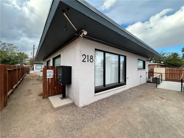 218 S 11th Street - Photo 1