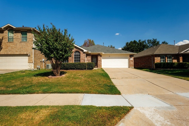 5408 Shepherd Place - Photo 1