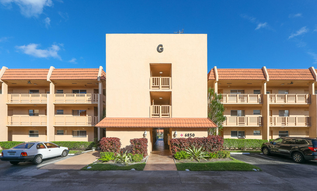 6850 Royal Palm Boulevard - Photo 1