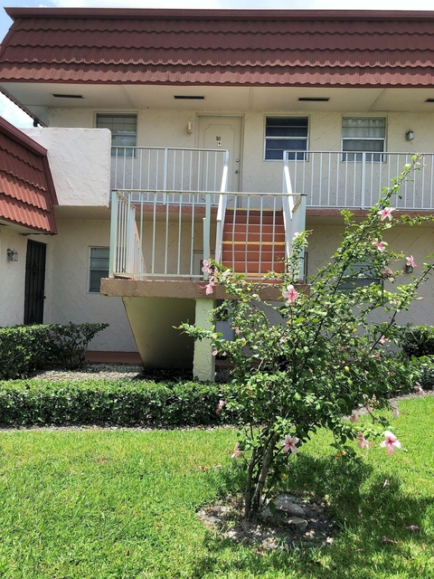 12011 Poinciana Boulevard S - Photo 1